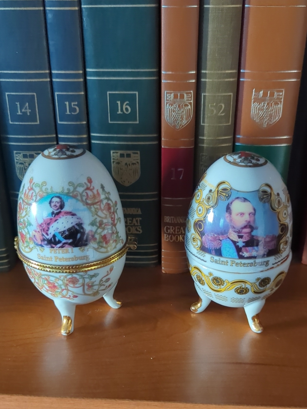 Vintage St Petersburg Russian Porcelain Decorative Egg Cups (Damaged)